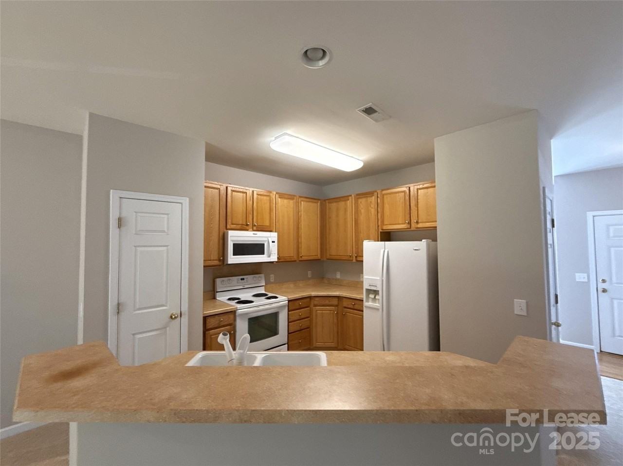 326 Hancock Union Lane - Photo 6 of 21