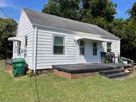 featured image of 2918-A & B ARCHDALE RD