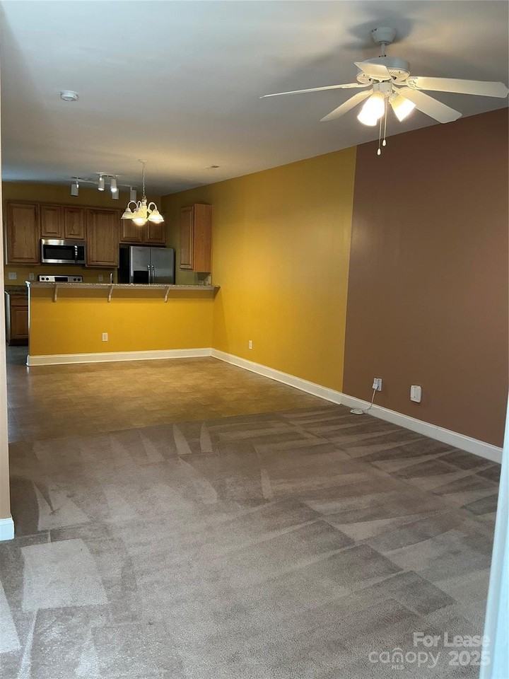 4980 Kotlik Drive - Photo 4 of 15