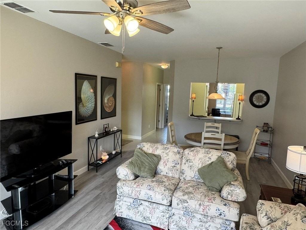 14970 Vista View Way #303 - Photo 7 of 44