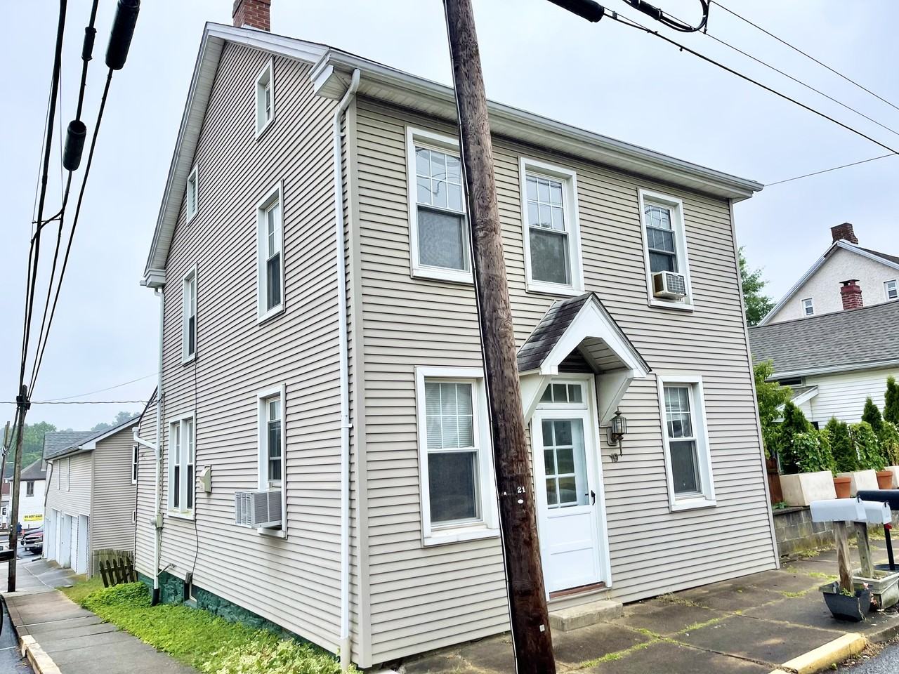 19 North 2nd Street - Photo 3 of 33