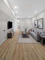 445 Grove St #B - Photo 1 of 1