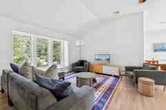 35 Bayberry Ln - Photo 1 of 1