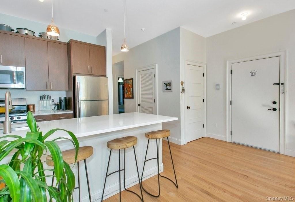 71 S Broadway - Photo 6 of 12