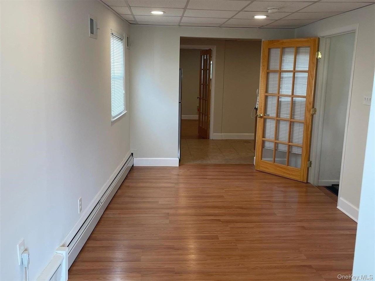 109 E Main St - Photo 5 of 15