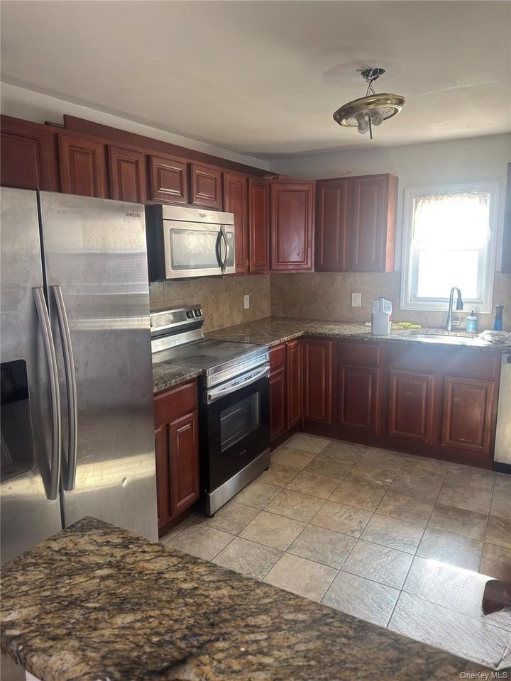 25328 149th Rd #2 - Photo 6 of 23