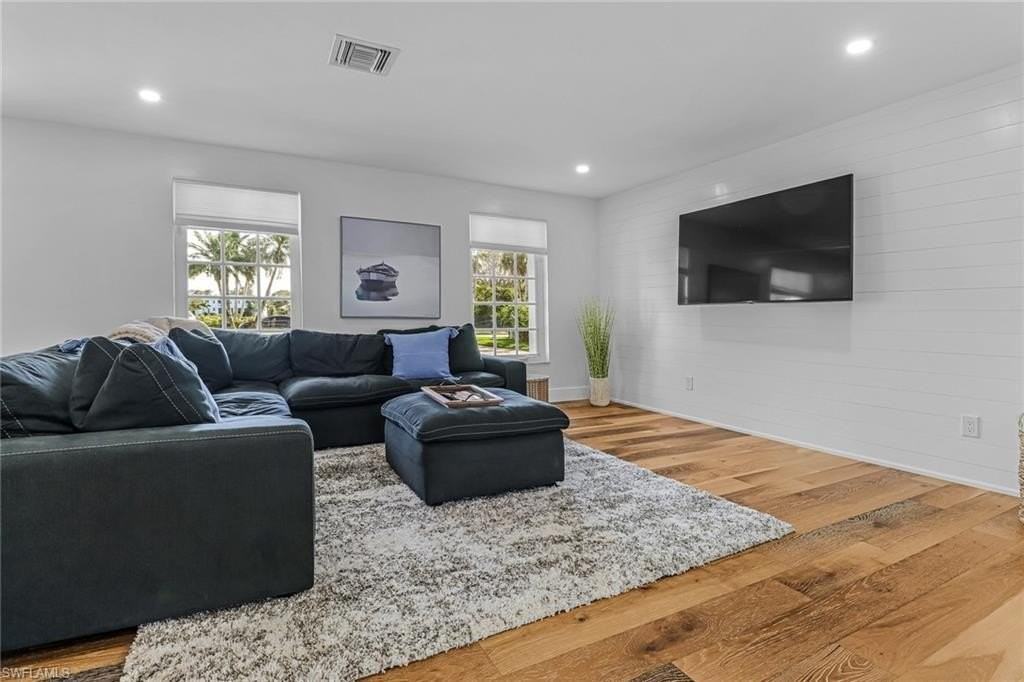 1823 Hurricane Harbor Ln - Photo 7 of 30