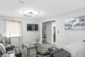 featured image of 107 S Iona Ave ##B