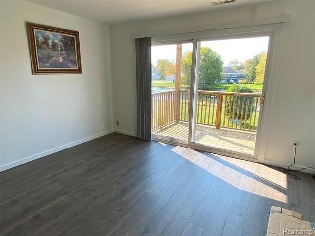 816 Bloomfield Village Boulevard #C - Photo 3 of 13