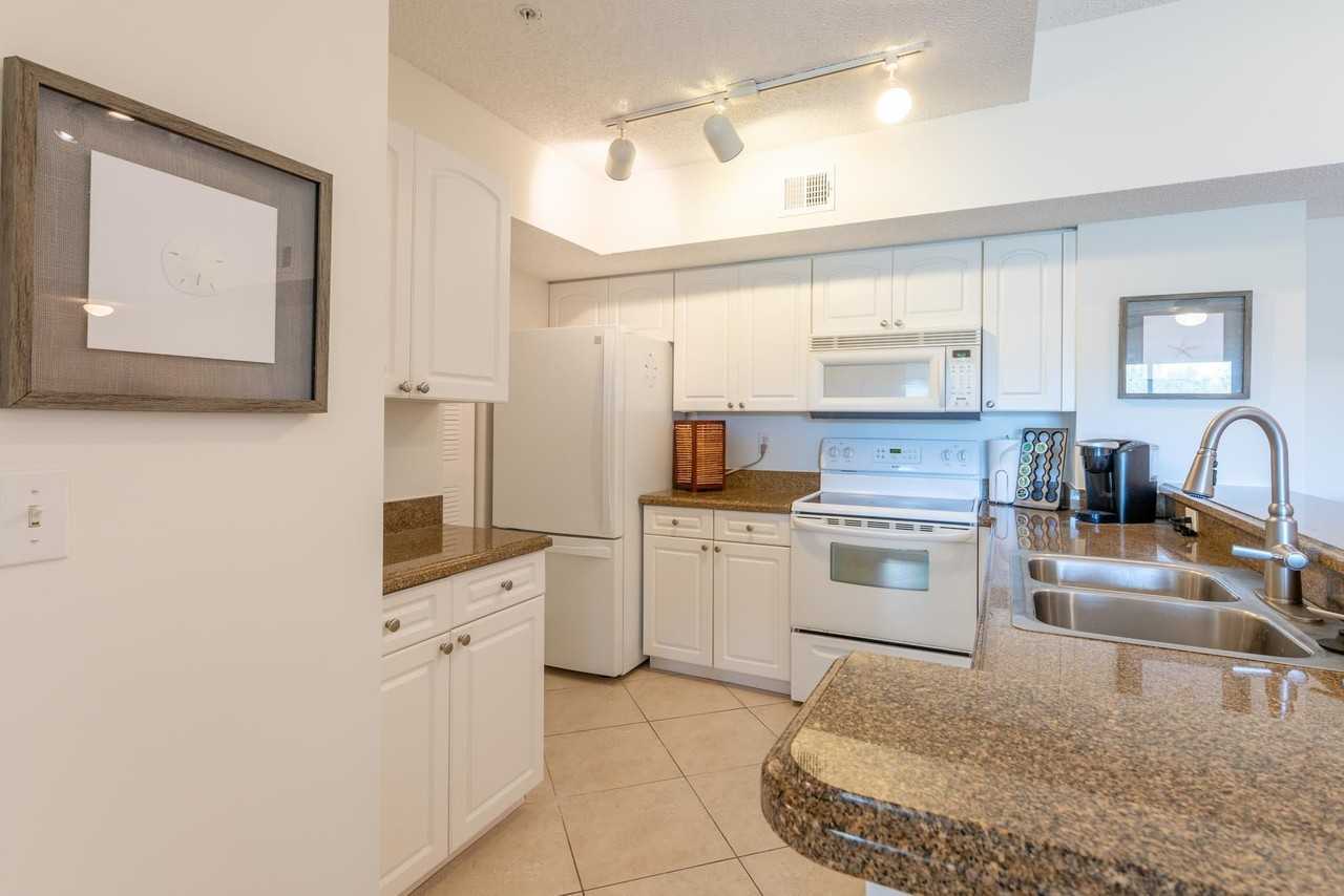 254 Village Blvd #4306 - Photo 7 of 36