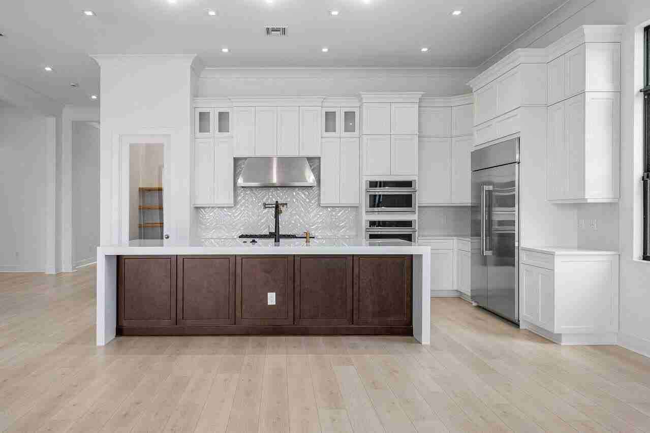 13393 Artisan Cir - Photo 2 of 30