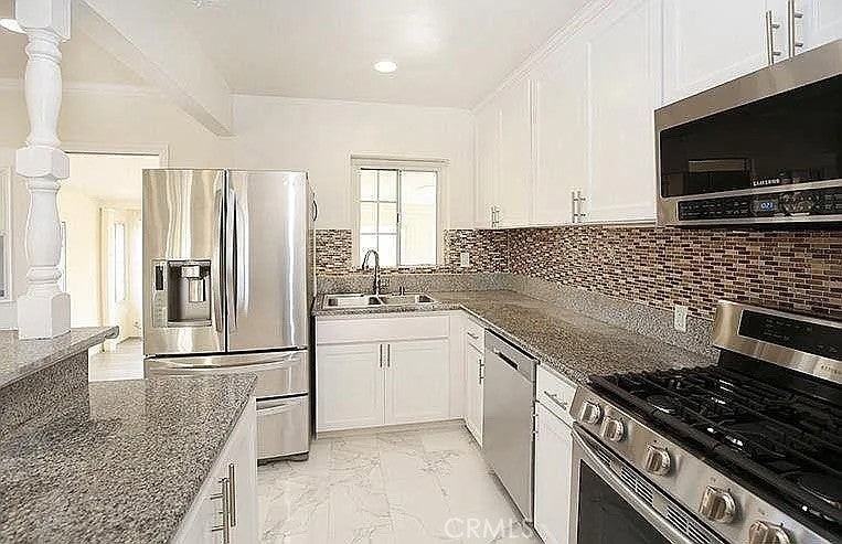 7914 Agnes Ave - Photo 5 of 14