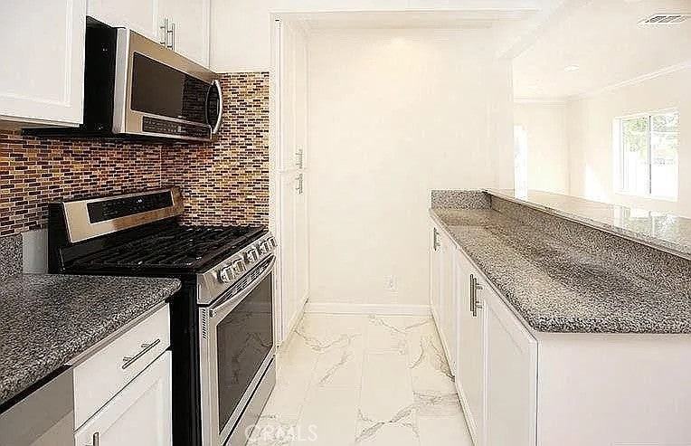 7914 Agnes Ave - Photo 6 of 14