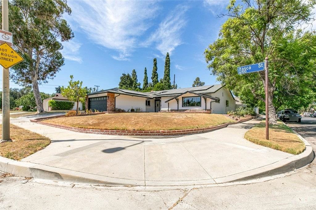 16931 Itasca St - Photo 4 of 47