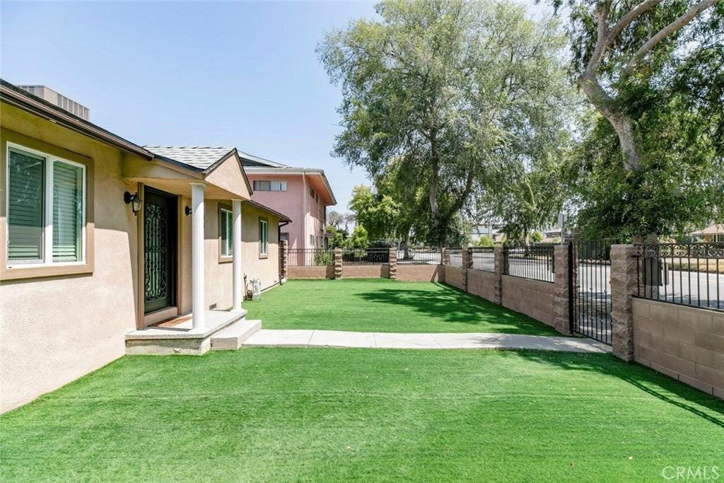 6545 Coldwater Canyon Ave - Photo 4 of 38