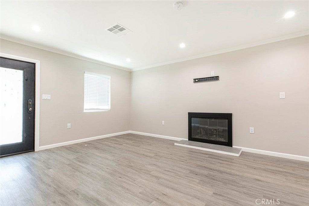 6545 Coldwater Canyon Ave - Photo 7 of 38