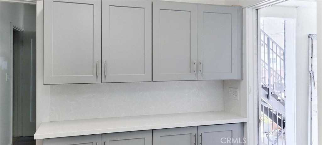 1134 East Chestnut Street - Photo 6 of 19