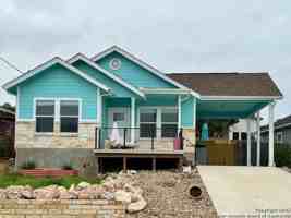 featured image of 1285 Live Oak Dr