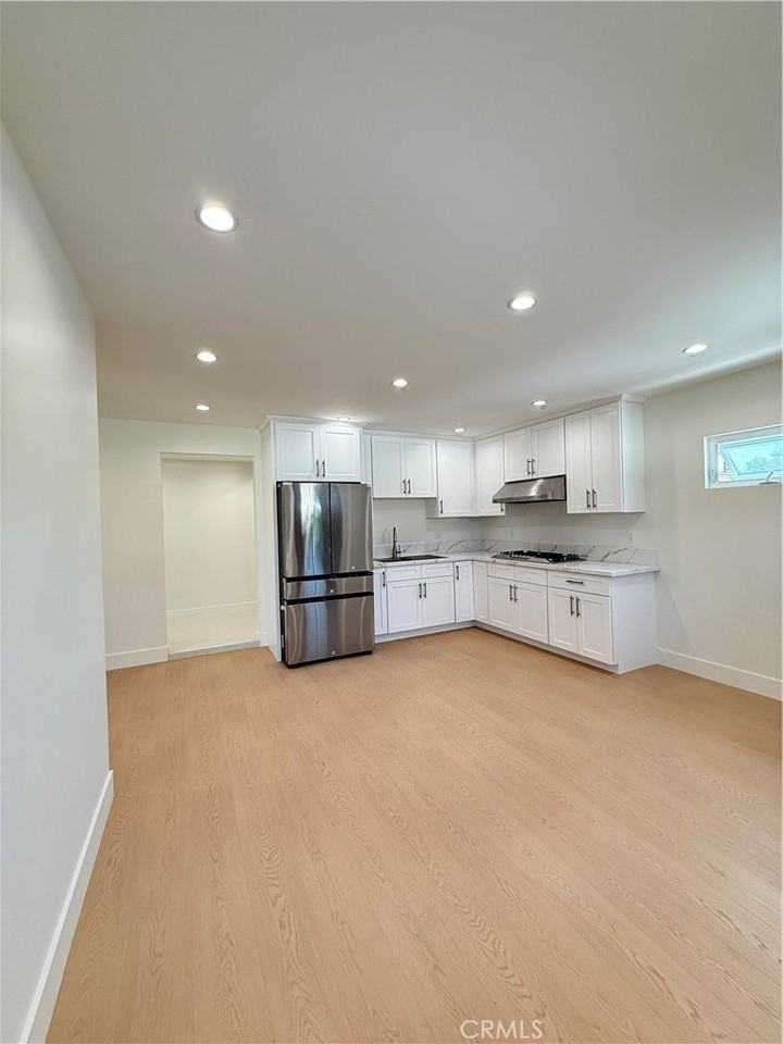 7758 Fair Ave - Photo 5 of 11