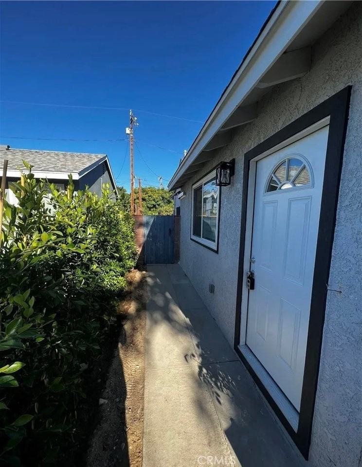 8159 Mc Nulty Avenue - Photo 3 of 10