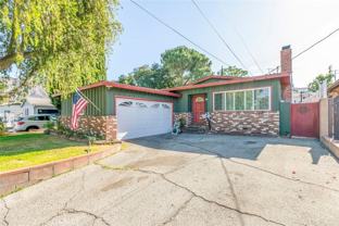10706 Rhodesia Ave - Photo 1 of 1