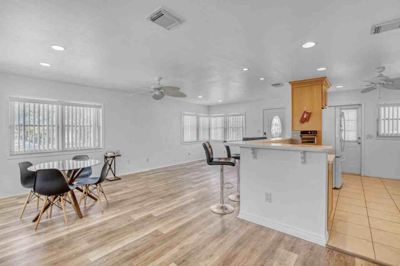 301 41st Ave - Photo 6 of 30