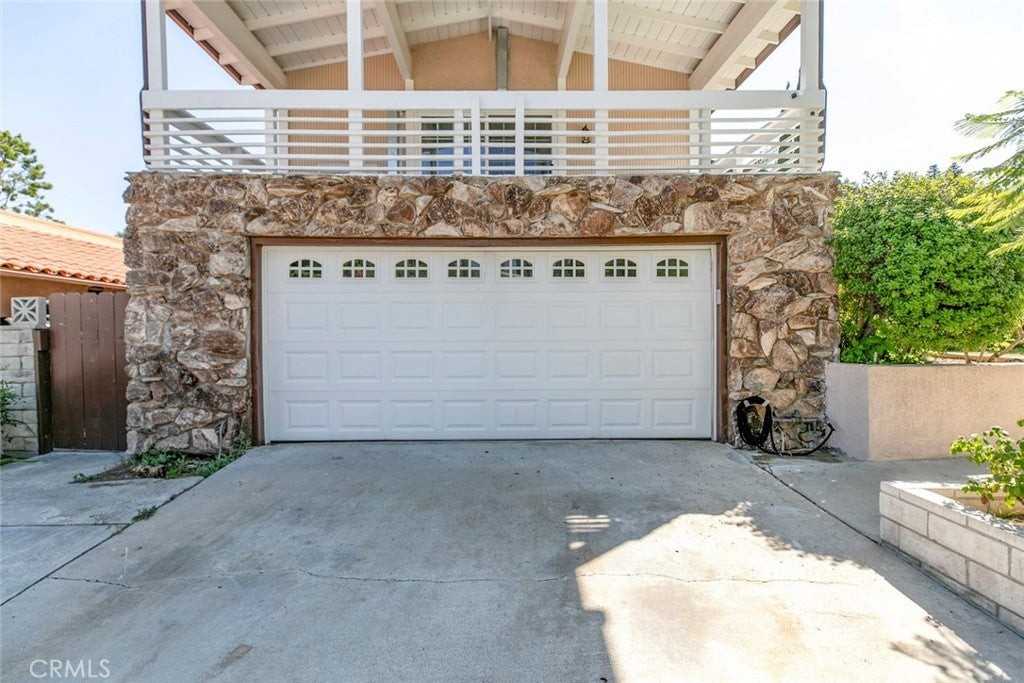 12457 Bradford Pl - Photo 6 of 50