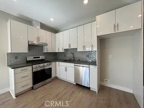 9160 Morehart Ave - Photo 4 of 21