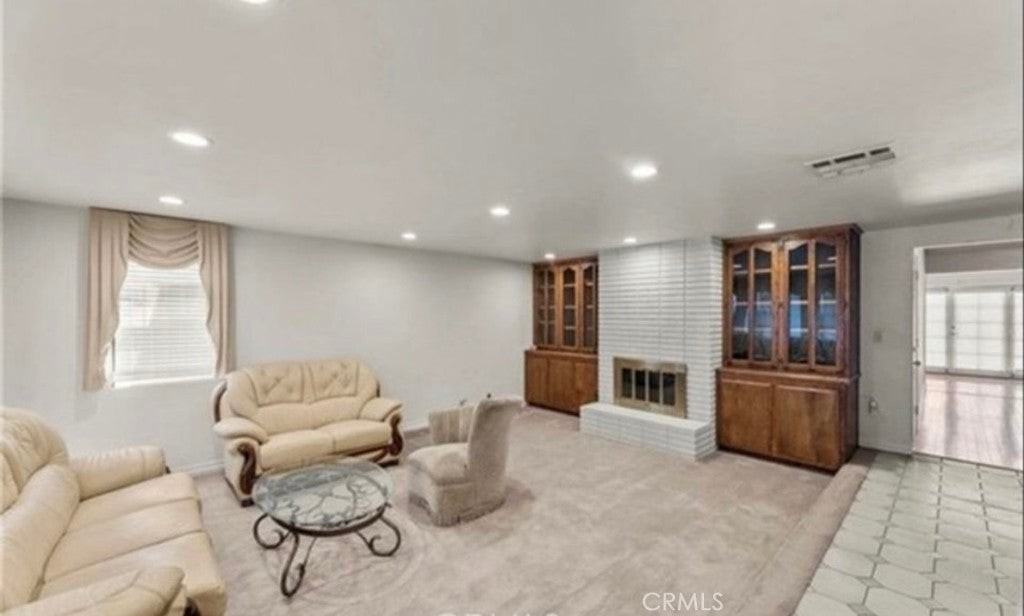 2110 W Avenue M8 - Photo 5 of 19