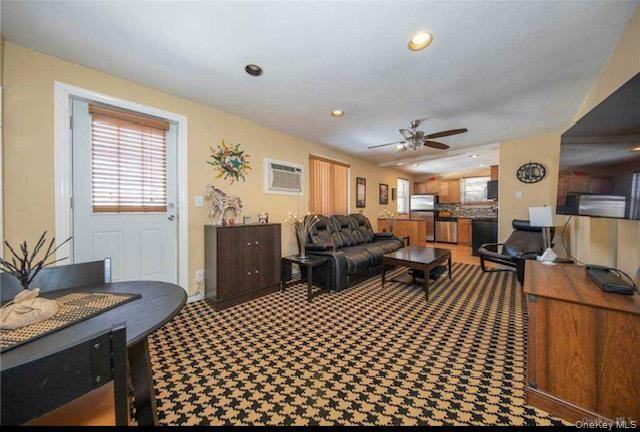 26024 73rd Ave - Photo 3 of 9