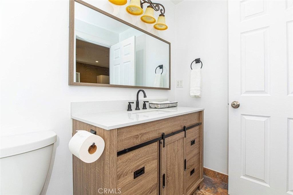 9334 Wayside Dr - Photo 7 of 50