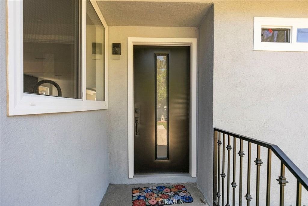 11127 Monogram Ave - Photo 7 of 44