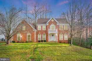 39 Walt Whitman Blvd - Photo 1 of 1