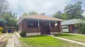 452 E Blaine Ave - Photo 1 of 1