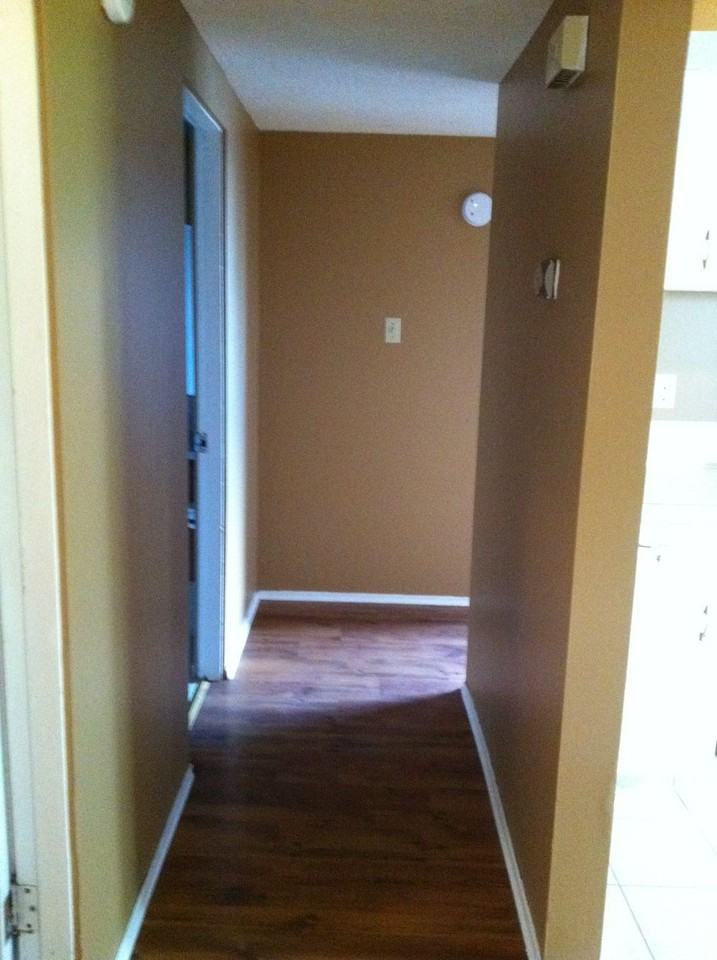 733 44 Avenue Northwest #307 - Photo 7 of 11