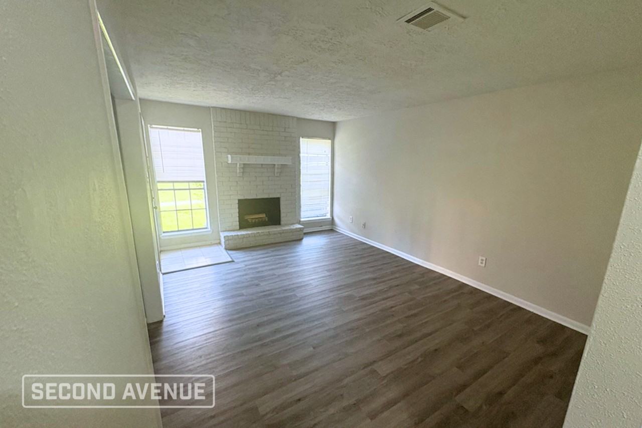 3008 Bee Cave Dr - Photo 2 of 22