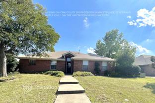 924 Teakwood Ln - Photo 1 of 1