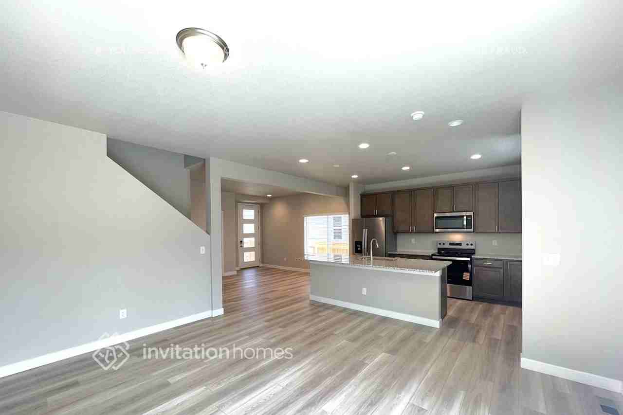 13523 Arriba Dr - Photo 3 of 15