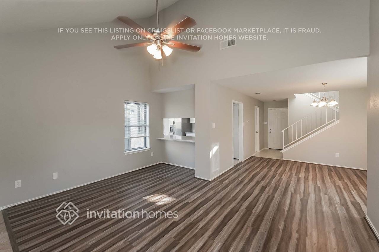 6915 Eagle Ridge Dr - Photo 4 of 16