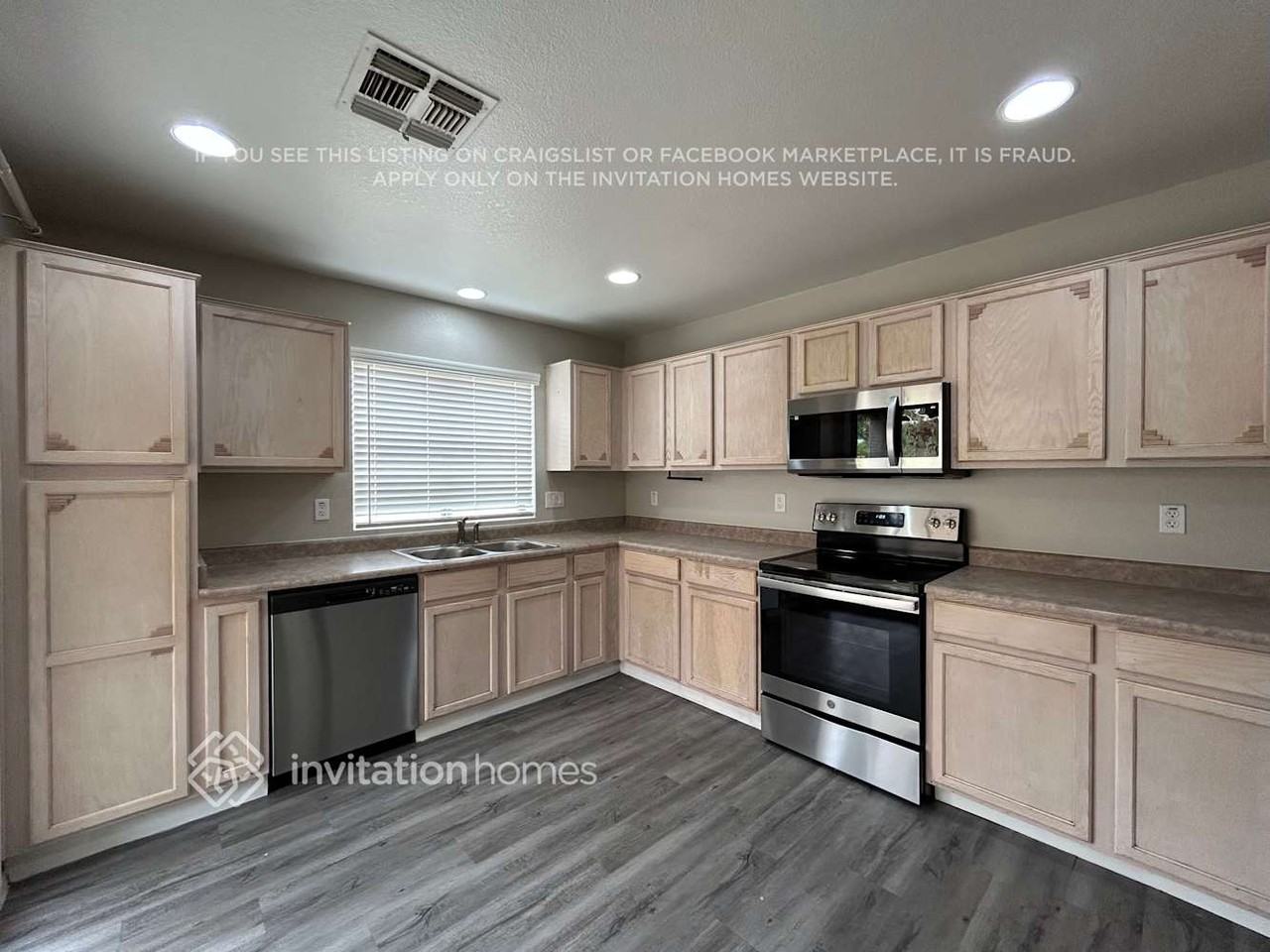 43 N 123rd Dr - Photo 4 of 19