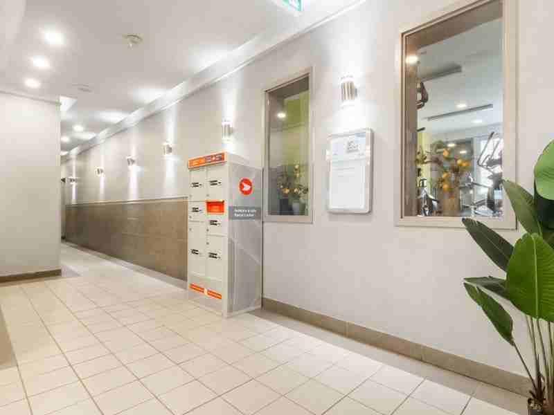 Le Barcelona - Photo 2 of 38