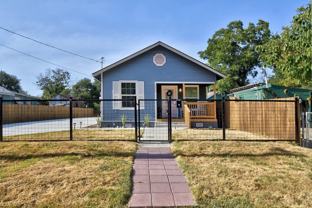 1006 Center St #1 - Photo 1 of 1