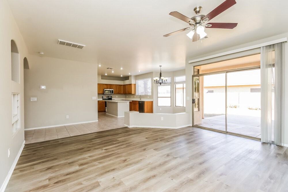 1356 E Black Diamond Dr - Photo 6 of 17