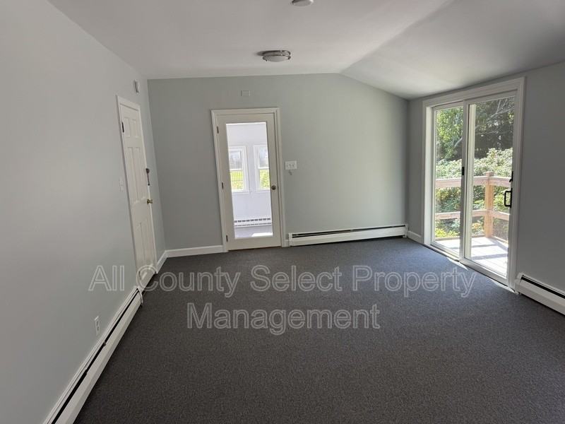 89 Preston Pl - Photo 3 of 37