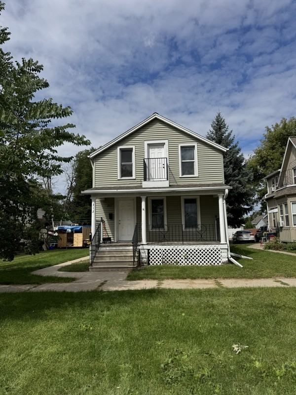 312 S Chestnut Ave - Photo 2 of 16