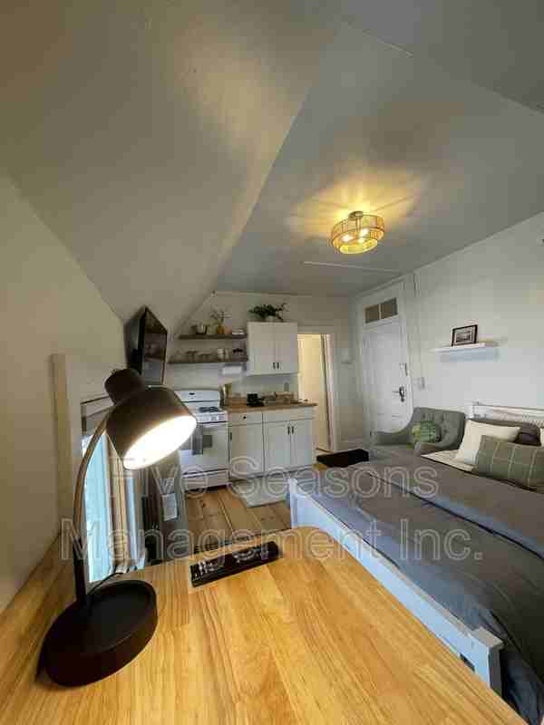 19 Grant St - Photo 6 of 14