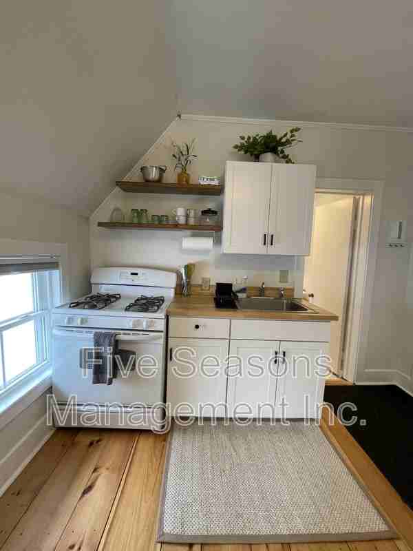 19 Grant St - Photo 7 of 14
