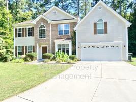 featured image of 121 Seasons Walk Ct