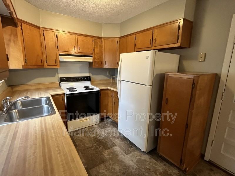 6324 Woodgreen Dr - Photo 6 of 13