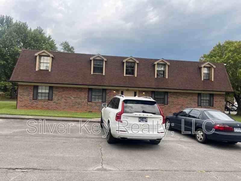 408 Oklahoma St #2